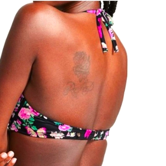 Victoria's Secret- Bombshell Bikini Top & Belted High-Waist Bikini Bottom - Picture 2 of 4